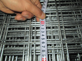 10mm Dilas stainless steel Diamond Mesh Steel reng untuk Memperkuat Beton F72 F82