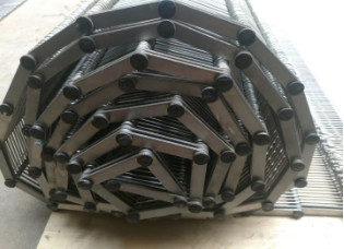 Tahan Panas 304 316 Stainless Steel Wire Mesh Belt Eye Link Untuk Pizza Oven