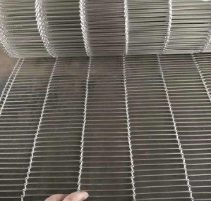 Flat Flex Metal Processing Mesh Belt Wire Untuk Konveyor
